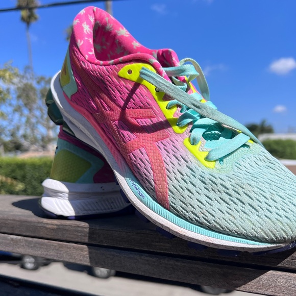 ASICS GT-1000 Los Angeles 2020 Marathon Running shoe - Picture 11 of 12